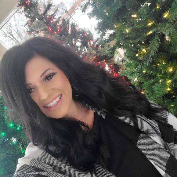 Profile Picture of Emily Cassavaugh (@emy5218) on Poshmark