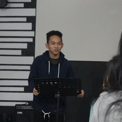 Profile Picture of Mike Renz Hilario (@MikeRenzHilari1) on Twitter