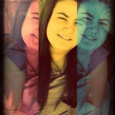 Profile Picture of Mervee SicimoğLu (@MerveeSicimoLu) on Twitter