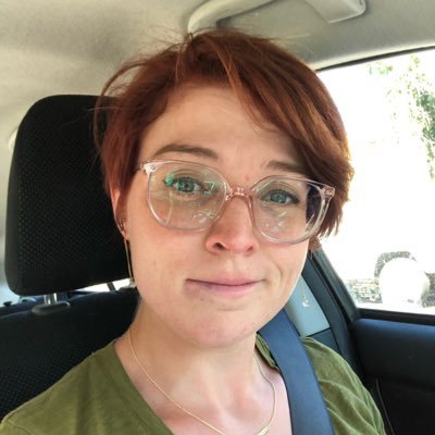 Profile Picture of Margaret Read 🍂 (@themagpiereads) on Twitter