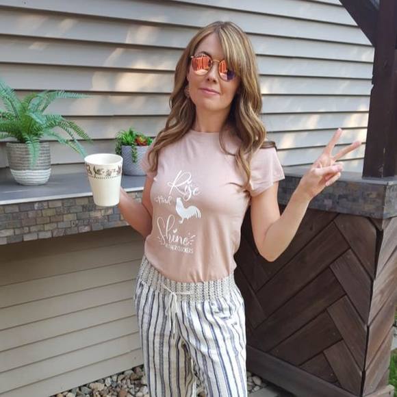 Profile Picture of Crystal Maher-schell (@cschell031882) on Poshmark