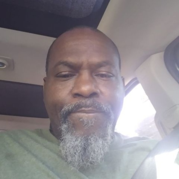 Profile Picture of Mario Gill (@mariogilln859) on Poshmark