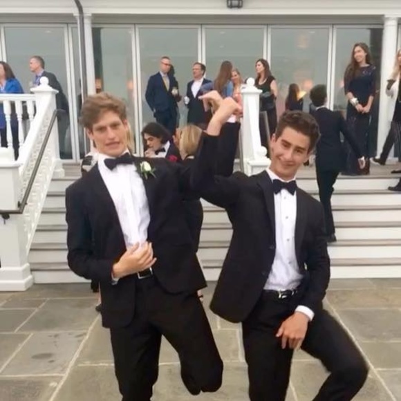 Henry Elkind - Poshmark Profile Picture of Henry Elkind (@helkind) on Poshmark