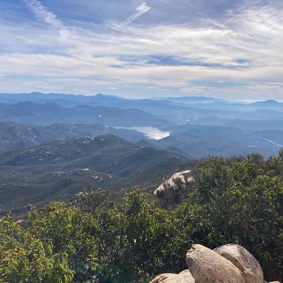 Profile Picture of Madds Laky (@maddsssl) on Poshmark