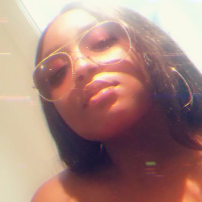 Profile Photo of MOCHAHONTAS🖤✊🏾 (@tende_rhoni) on Twitter