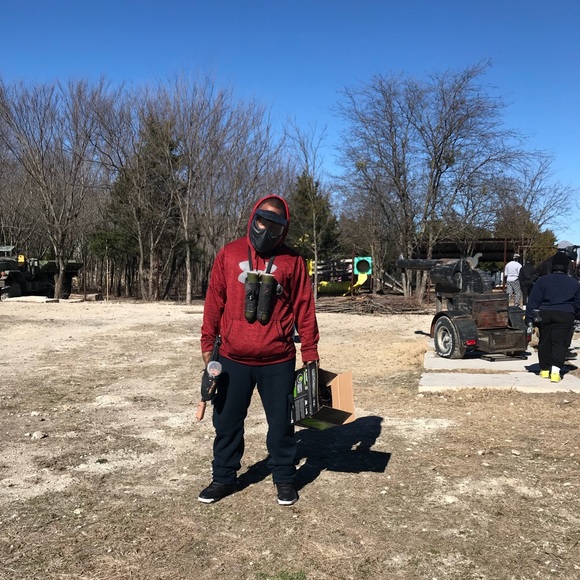 Profile Picture of Darvin Johnson (@darvinj22) on Poshmark