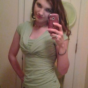 Profile Picture of Brittany Hooker (@rawrxbritt) on Myspace