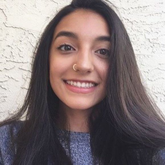 Profile Picture of Ivannah Zarraga (@ivannah_z) on Poshmark
