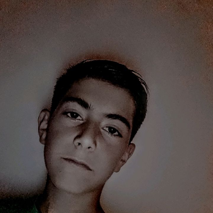 Profile Picture of Davidmanukyan (@davidmanukyan98) on Tiktok