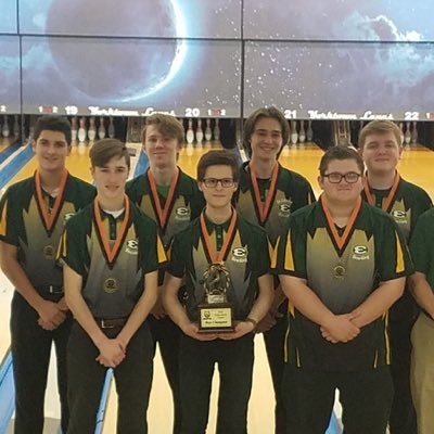 Profile Picture of St. Edward Eagle Bowling Team🎳 (@St_Eds_Bowling) on Twitter