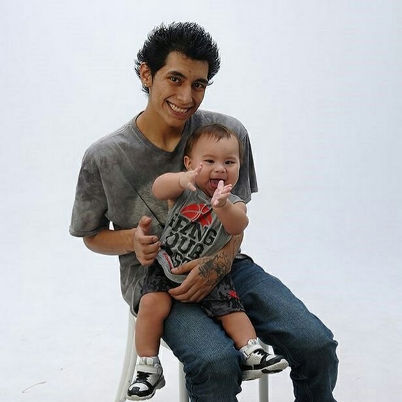 Profile Picture of Ector Rodriquez (@ectorrodriquez) on Poshmark