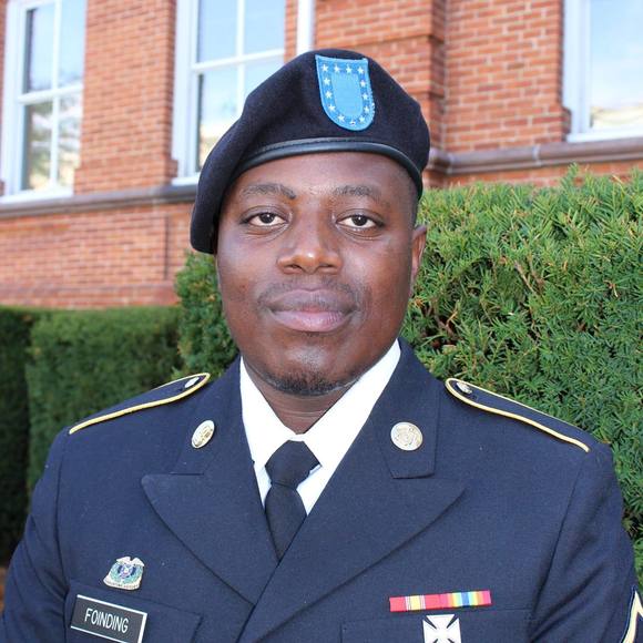 Profile Picture of Johnson Foko (@johnsonfoko) on Poshmark