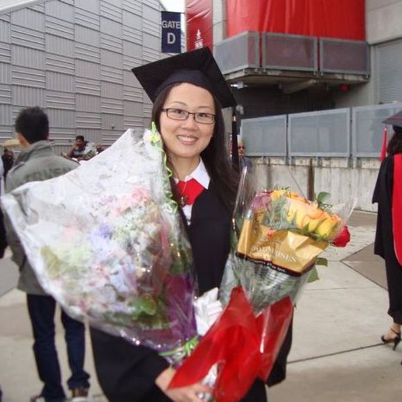 Profile Picture of Crystal Li (@crystal_obese) on Poshmark