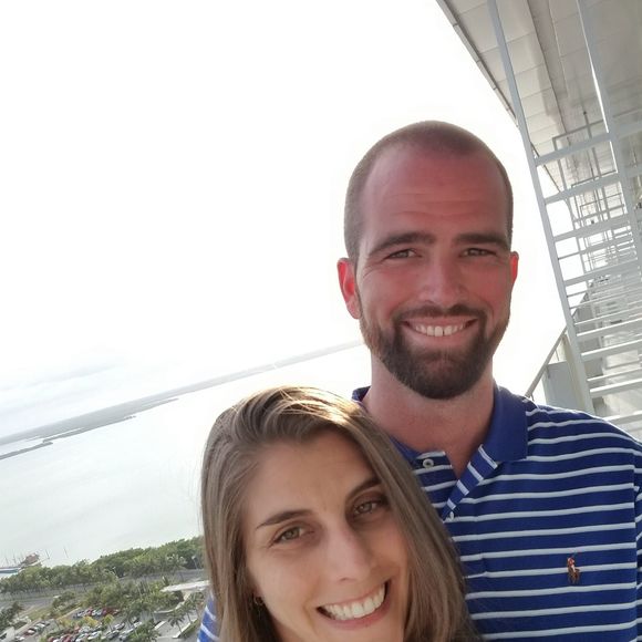 Profile Picture of Michelle Michienzi (@mlmichie) on Poshmark