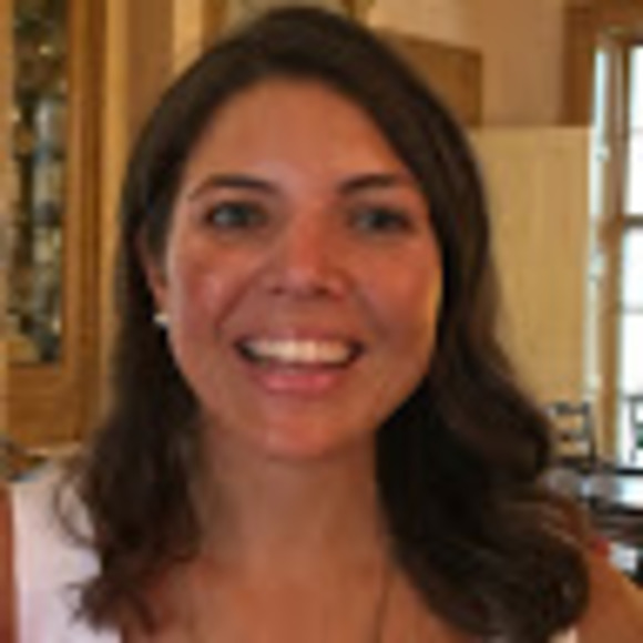 Sarah Leonardelli - Poshmark Profile Picture of Sarah Leonardelli (@sleonardelli) on Poshmark