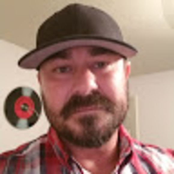 Profile Picture of Jason Mcgraw (@jason_mcgraw) on Poshmark