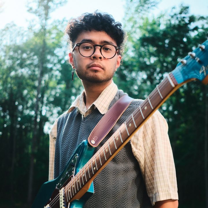 Profile Picture of Phillip Andrew (@chairsoutside) on Tiktok