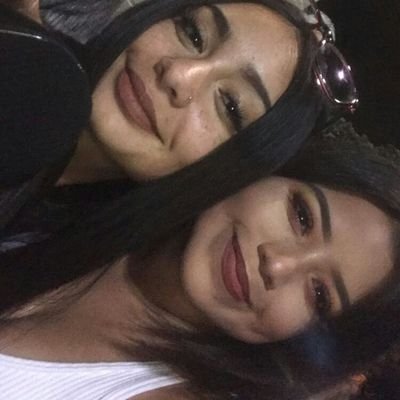 Profile Picture of D  🤍 ☮️ (@_deannaromero) on Twitter