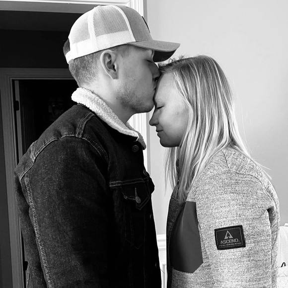 Profile Picture of Bradley Hammers (@bradleyhammers) on Poshmark