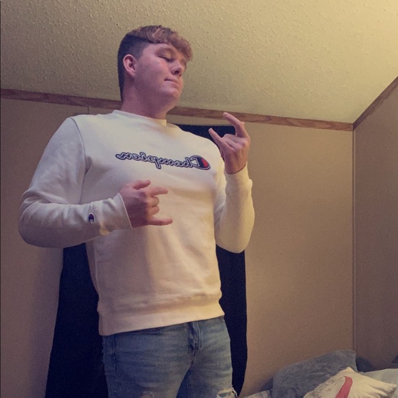 Profile Picture of Alex Foster (@yvngfoster) on Poshmark