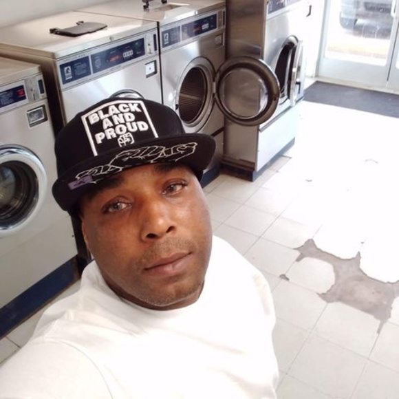 Profile Picture of Corey Foster (@coreyfoster834) on Poshmark
