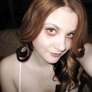 Profile Picture of Vanessa Vining (@aquaseajellybean) on Myspace