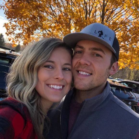 Profile Picture of Ben Larsen (@benlarsen3333) on Poshmark