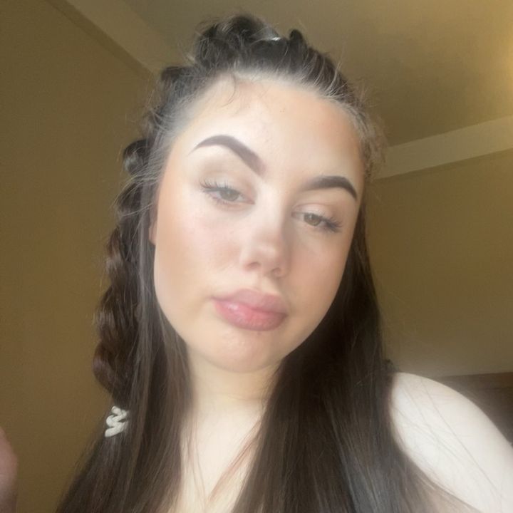 Profile Picture of Alice lane (@@aliceelanee) on Tiktok