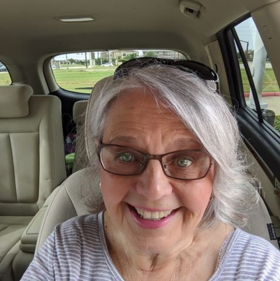 Profile Picture of Marilyn Haynes (@louhaynes47) on Poshmark