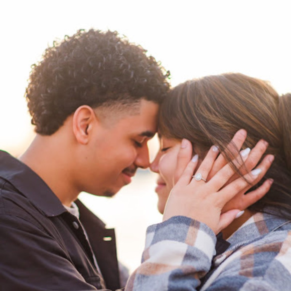 Profile Picture of Daniella Stribling (@daniellastribli) on Poshmark