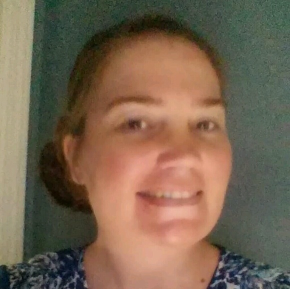 Profile Picture of Chasity Melton (@chasity_melton) on Poshmark