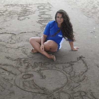 Profile Picture of Deborah S. T. Novoa (@debo_y_hugo) on Twitter