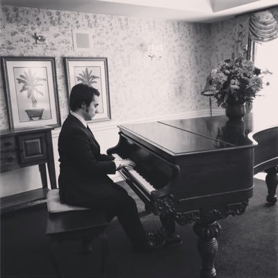 Profile Picture of Mark Louis West (@markwestpiano) on Twitter