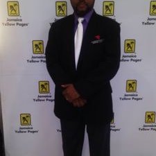 Profile Picture of De Sica (@andrew_sica) on Twitter