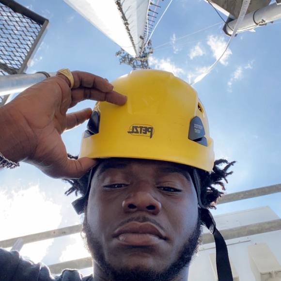 Profile Picture of Brandon Hillman (@bhillman225) on Poshmark