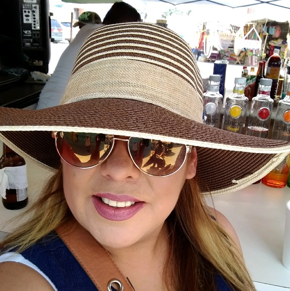 Profile Picture of Norma Resendez (@marissa_1255) on Poshmark