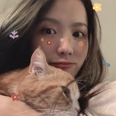 Profile Picture of Xiaoman (@xiaomanwen) on Twitter