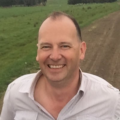 Profile Picture of Paul Perry (@pezza1968) on Twitter