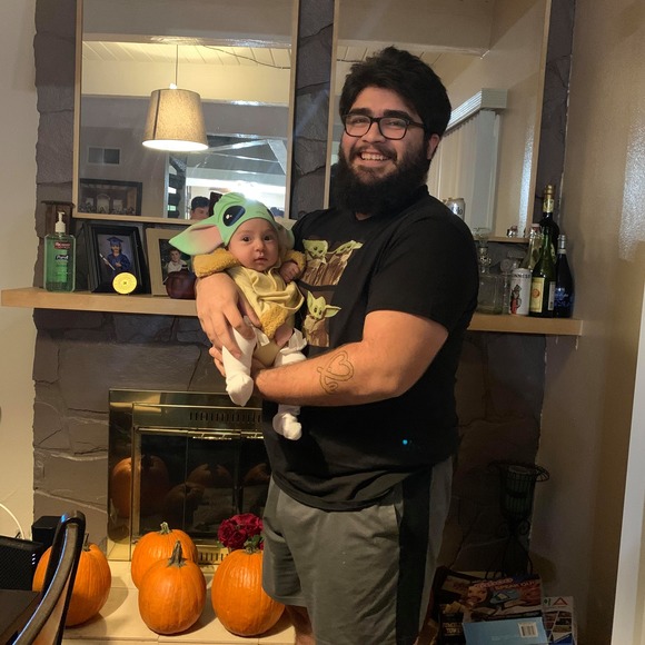 Profile Picture of Jonathan Valdivia (@k1ttyn1nja) on Poshmark