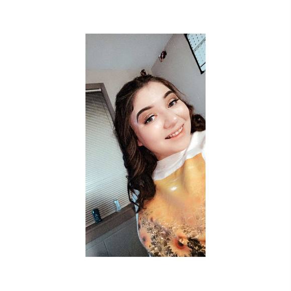 Profile Picture of Derrian Maracle (@derrianrocks56) on Poshmark