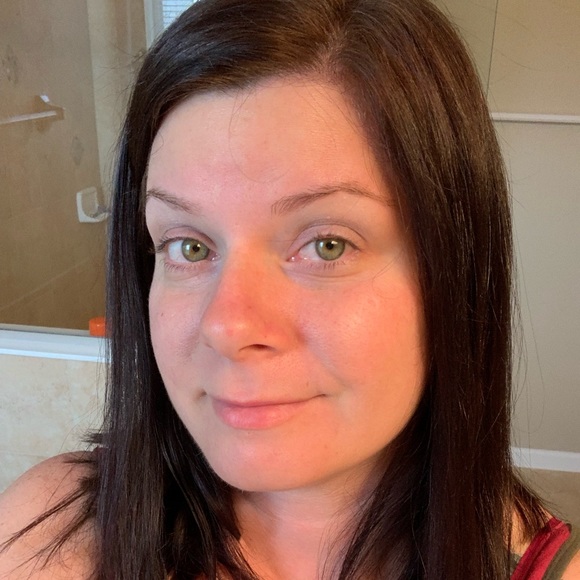 Christy Gooden - Poshmark Profile Picture of Christy Gooden (@chsassy82) on Poshmark