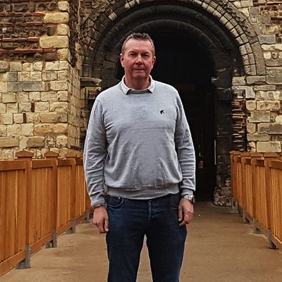 Profile Picture of Cllr Simon Crow (@Simon_Overflow) on Twitter