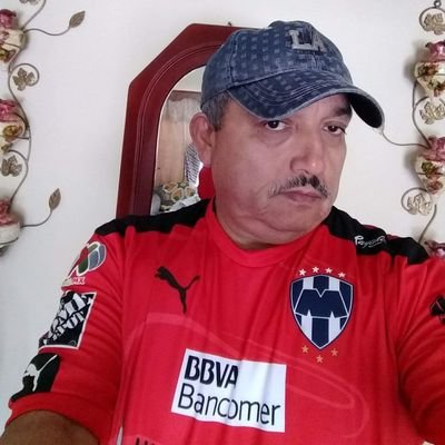 Profile Picture of Rogelio Valladares Gloria (@RogelioVallad19) on Twitter