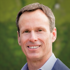Profile Picture of Tom Staggs (@TomStaggs) on Twitter