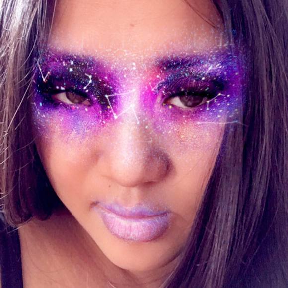 Profile Picture of Jasmine Li (@dolphin19) on Poshmark