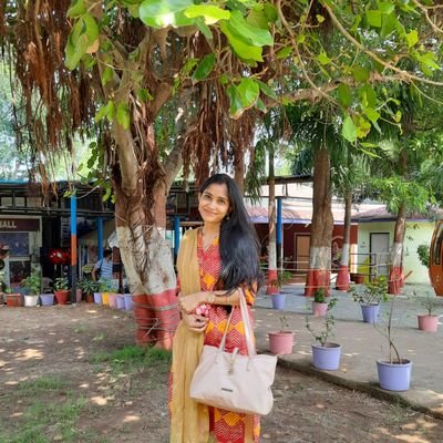 Profile Picture of Monika Sharma (@moni_tiwari) on Twitter