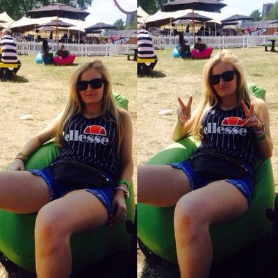 Profile Picture of Amelia Hickey (@amelia_hickeyx) on Twitter