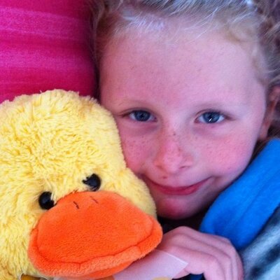 Profile Picture of Kerry  Marks (@Kezzlm) on Twitter