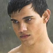 Profile Picture of Bree Lopez (@breelopez879) on Youtube