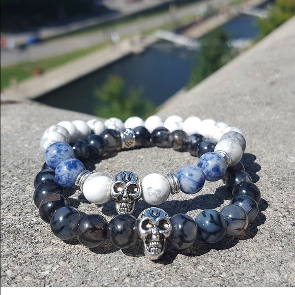 Profile Picture of Collin Hall (@chall062) on Poshmark